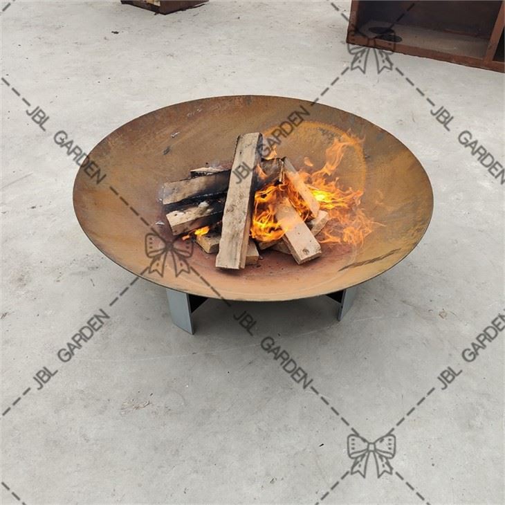 Classic Design Rust Fire Pit
