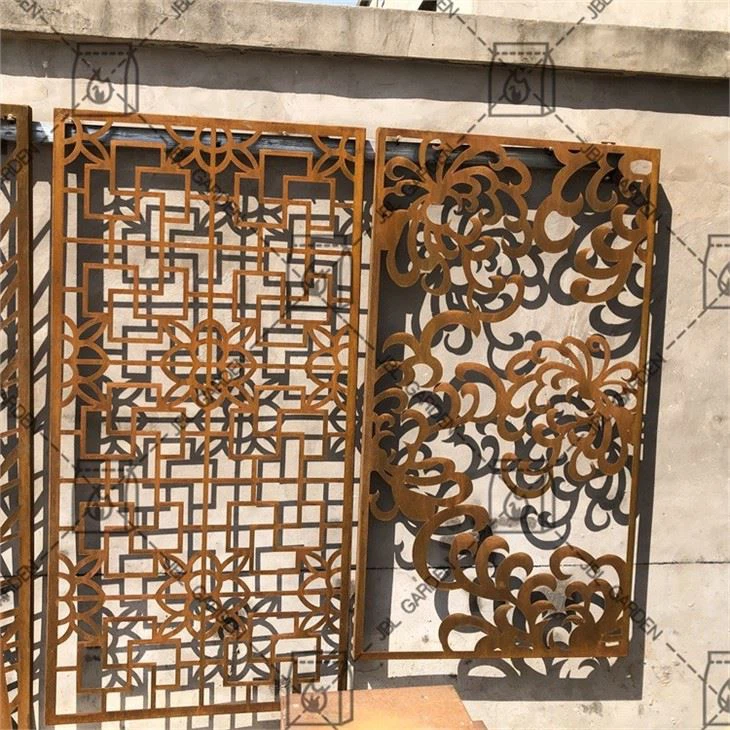 Composite Privacy Screen