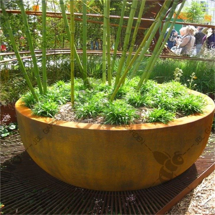 Metal Planter Beds
