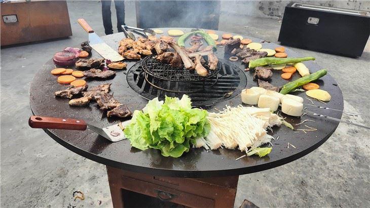 Outdoor Kitchen Corten Steel BBQ Grill Smoker