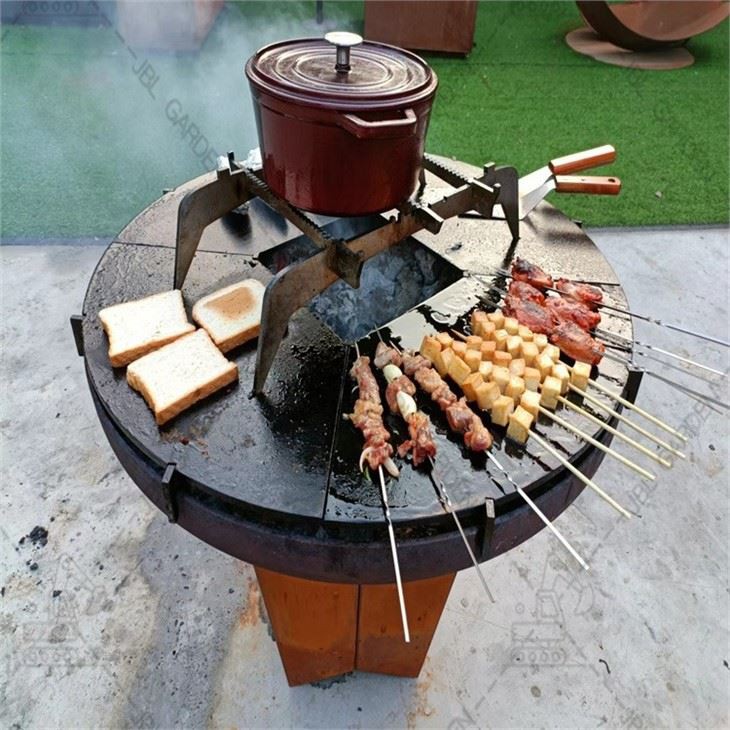 Round Fire Pit With Grill