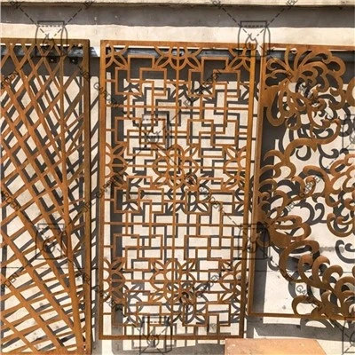 Corten Metal Flower Panels Skærm