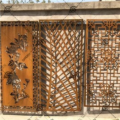 Have Corten stålskærme