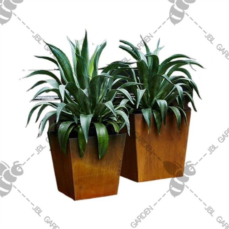 Veradek Rectangular Planter