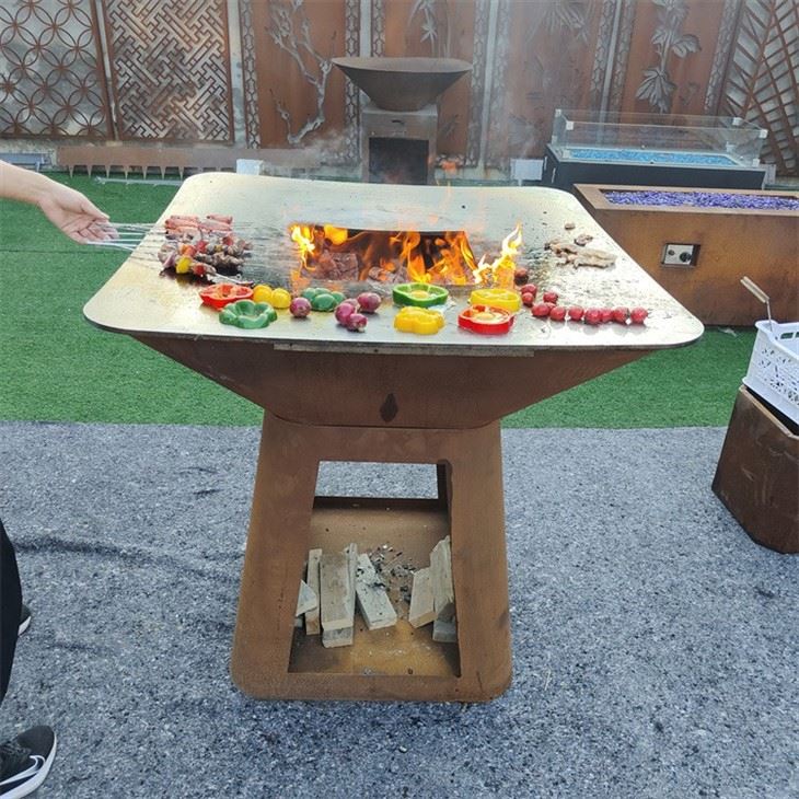 Nature Style Corten Barbecue