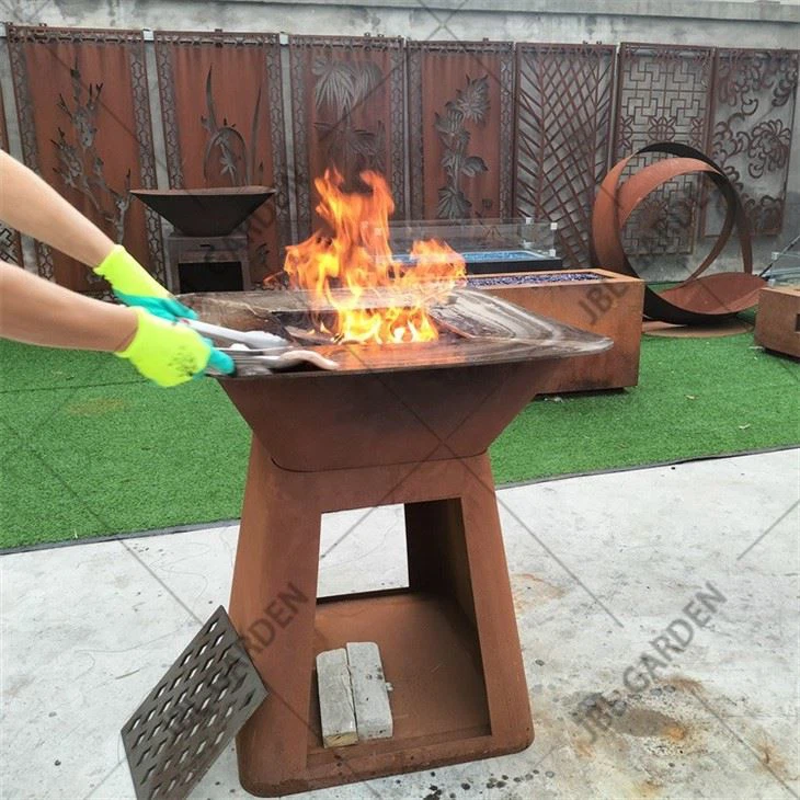 Best Charcoal Smoker