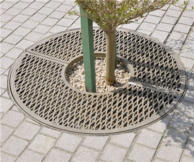 Circular Tree Grating & Guard