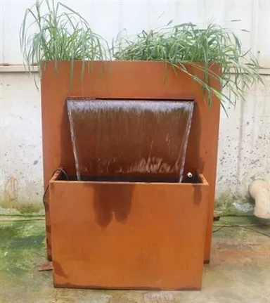 Vandfunktion Falls Planter